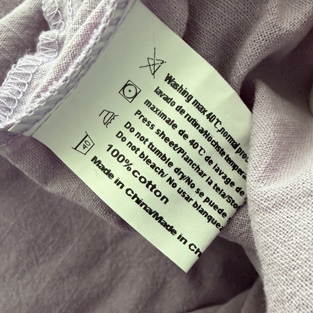 AND Light Purple Garment - Picture 4 of 4